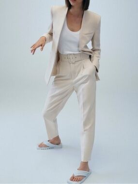 Zara Beige High-Waist Belted Tapered Chinos